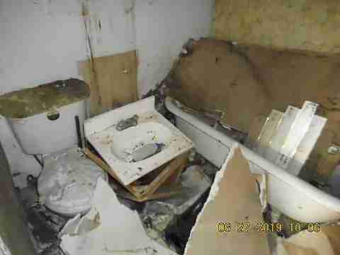 4693 32nd (27)_m.jpg